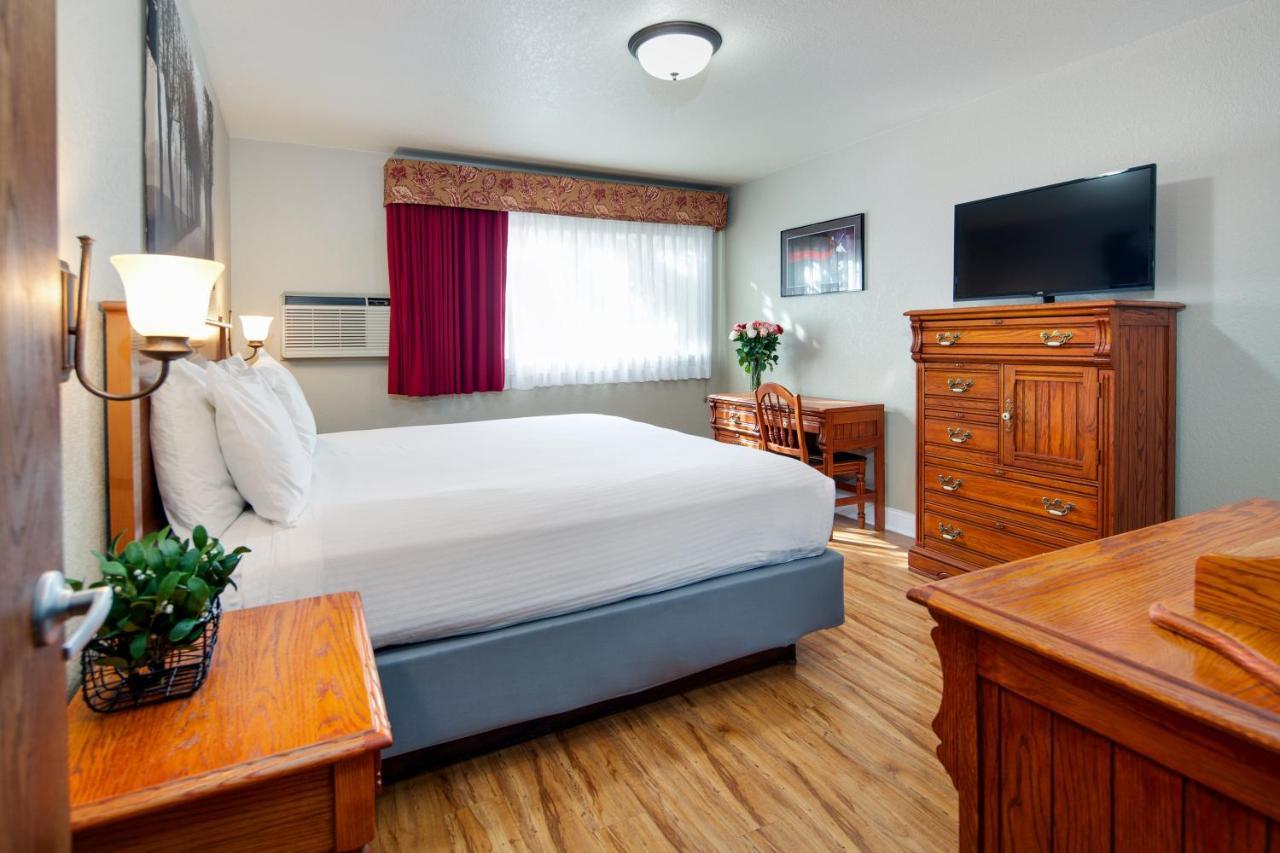 Stratford Inn Ashland Bagian luar foto