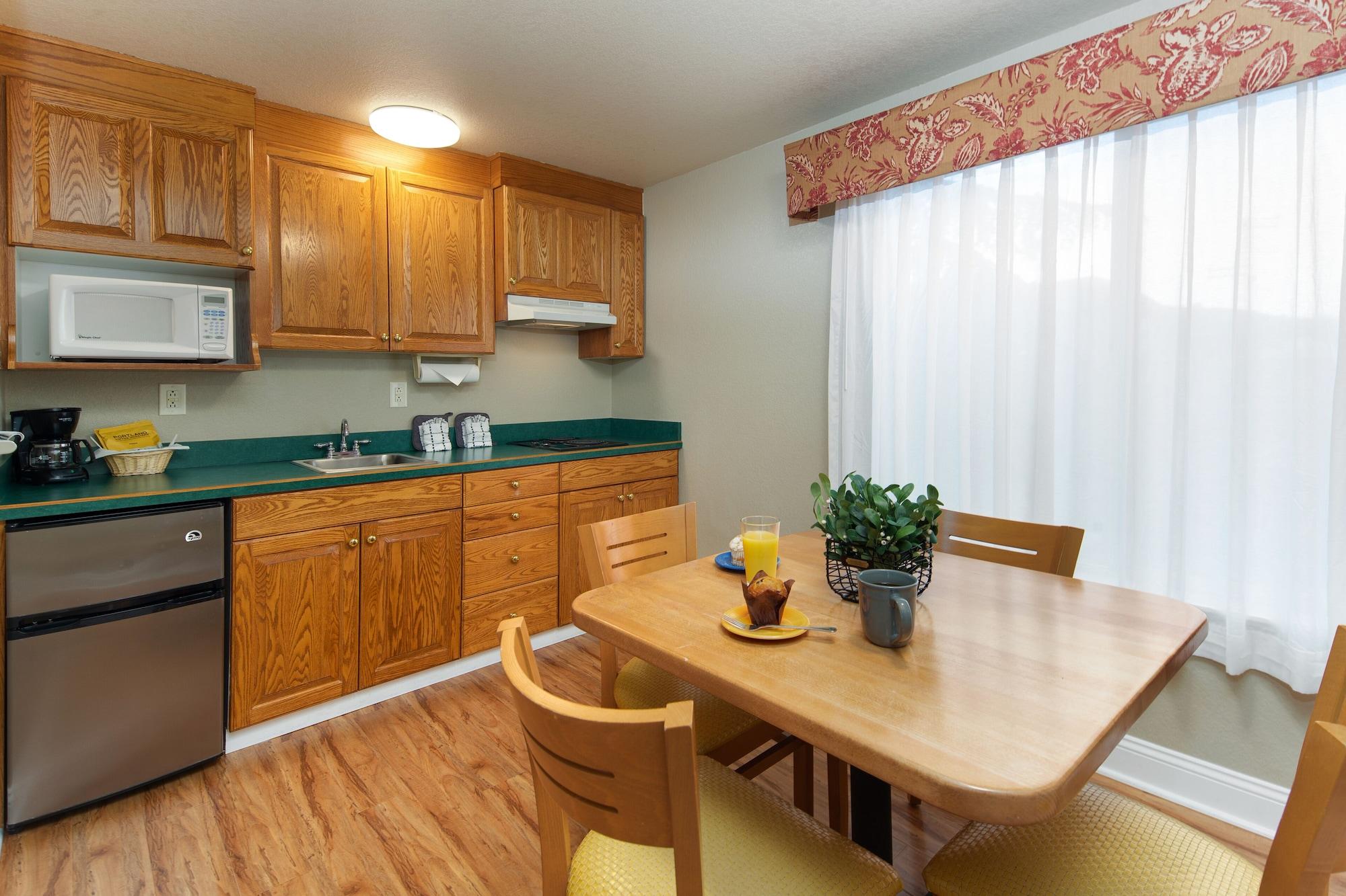Stratford Inn Ashland Bagian luar foto