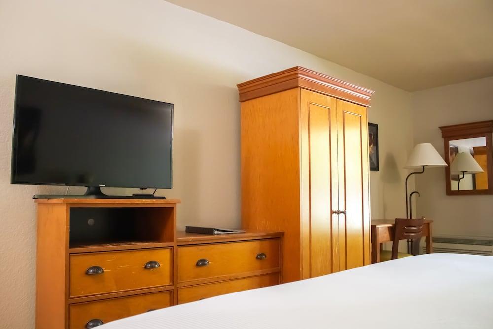 Stratford Inn Ashland Bagian luar foto